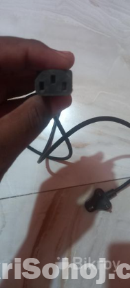 AC ADAPTER